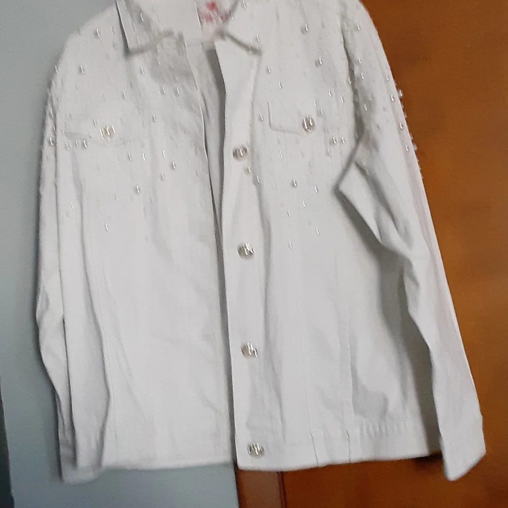 Jean Jacket - Picture 2 of 3